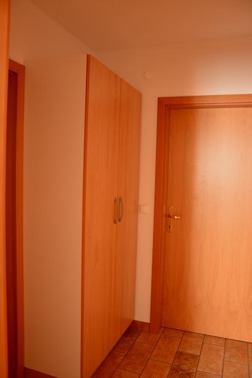 Apartments Gatej Церкно Экстерьер фото