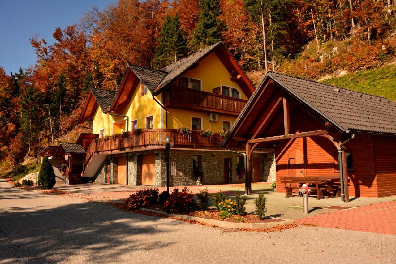 Apartments Gatej Церкно Экстерьер фото